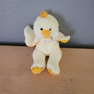 Kellytoy Baby Chick Plush Stuffed Animal 8" Soft Cuddly Toy